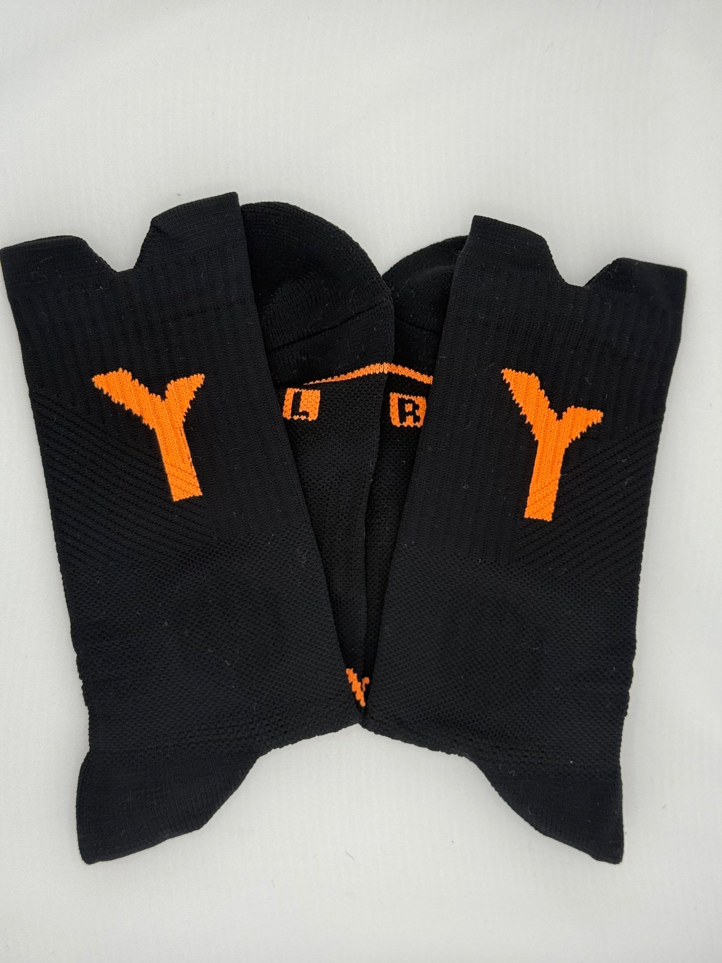 Y Tech Black/Orange socks
